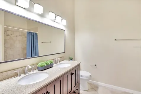 8639 Hunters Key Circle Tampa FL 33647
