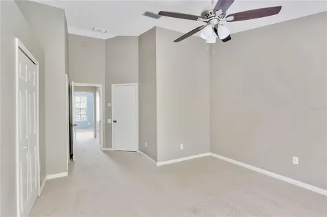 8639 Hunters Key Circle Tampa FL 33647