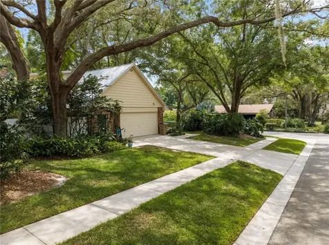 11303 Suncreek Place Temple Terrace FL 33617