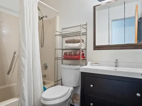 720 Stanley Avenue Wildwood FL 34785
