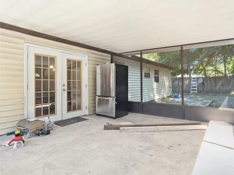 720 Stanley Avenue Wildwood FL 34785