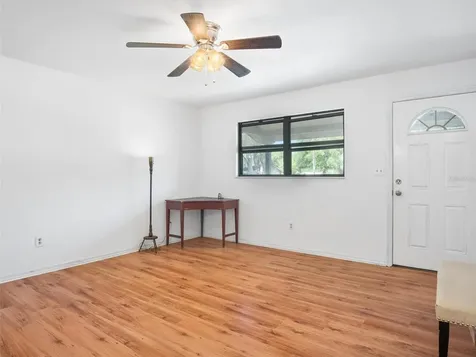 720 Stanley Avenue Wildwood FL 34785