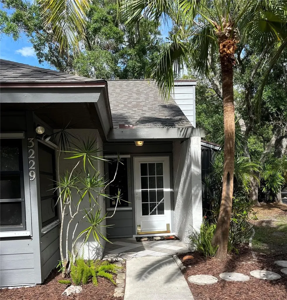 3229 Golden Eagle Lane Sarasota FL 34231