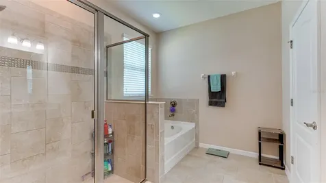 7841 Birdie Bend Way Sarasota FL 34241