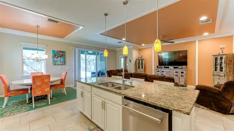 7841 Birdie Bend Way Sarasota FL 34241