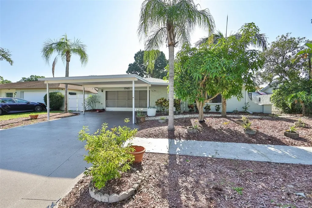 7745 Jodi Lynn Drive Tampa FL 33615