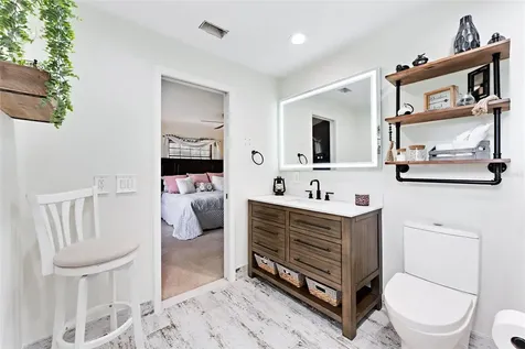 226 Linda Vista Street Debary FL 32713