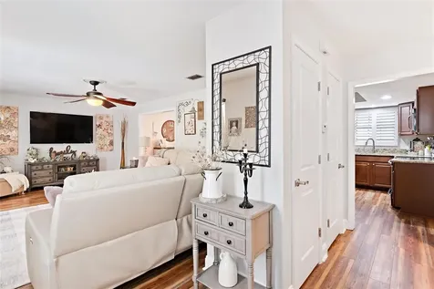 226 Linda Vista Street Debary FL 32713