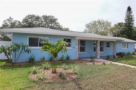 6376 Evergreen Avenue Seminole FL 33772