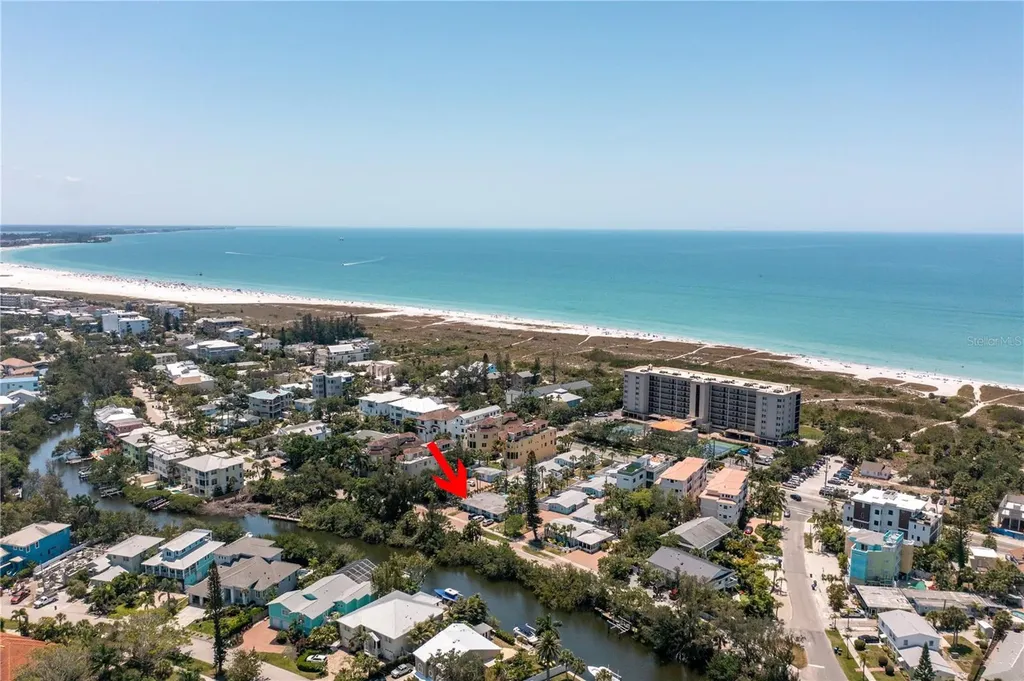 417 Beach Road Sarasota FL 34242