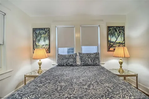 3730 5th Avenue N St Petersburg FL 33713