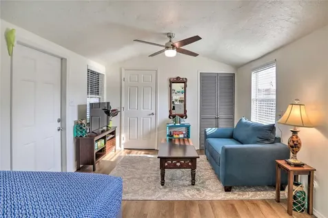 3730 5th Avenue N St Petersburg FL 33713