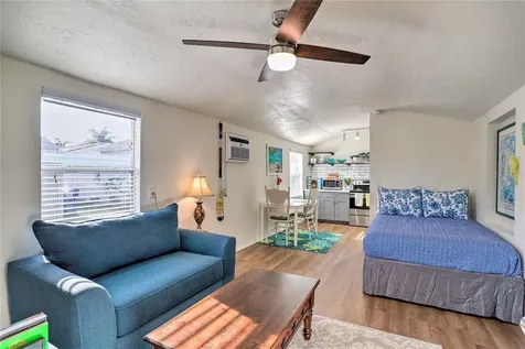 3730 5th Avenue N St Petersburg FL 33713
