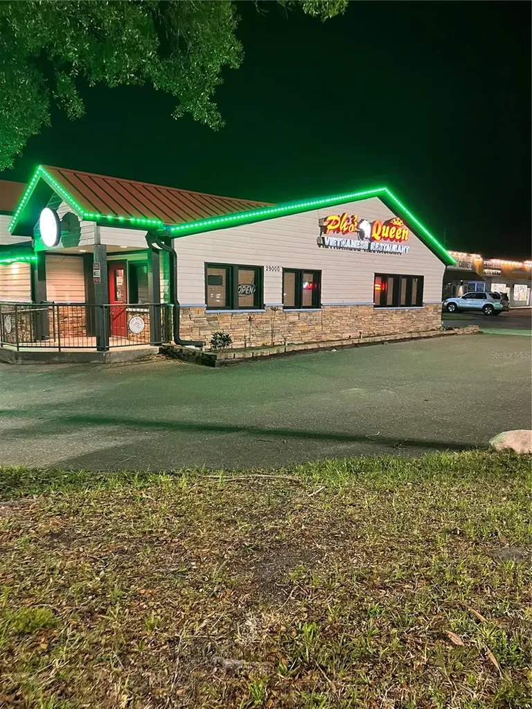 29000 Us Highway 19 N Clearwater FL 33761