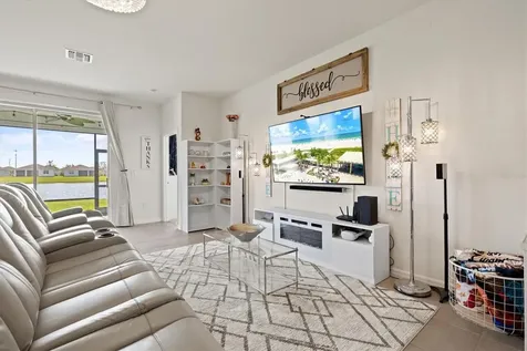 5905 Silver Palm Boulevard Bradenton FL 34211