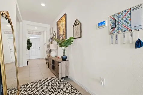 5905 Silver Palm Boulevard Bradenton FL 34211