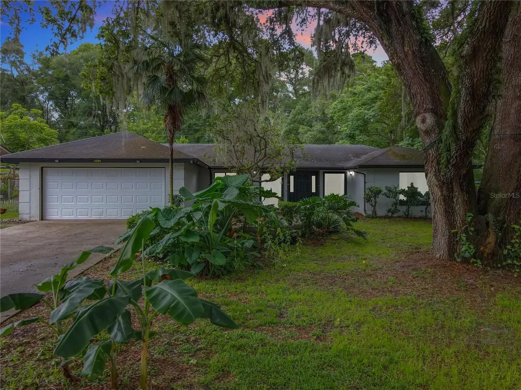 2569 Wilmhurst Road Deland FL 32720
