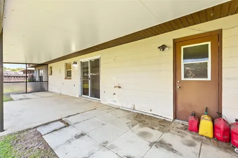 1806 Massachusetts Avenue Saint Cloud FL 34769