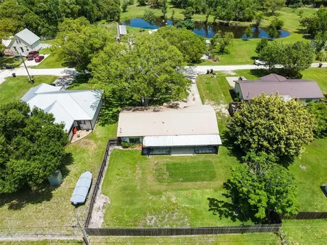 1806 Massachusetts Avenue Saint Cloud FL 34769