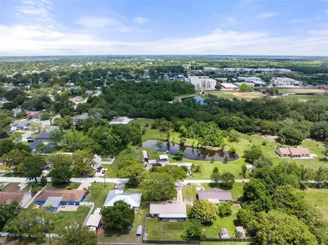 1806 Massachusetts Avenue Saint Cloud FL 34769