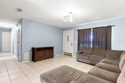 1806 Massachusetts Avenue Saint Cloud FL 34769
