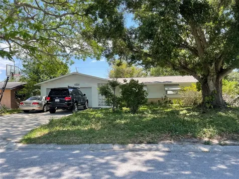 1807 Lady Mary Drive Clearwater FL 33756
