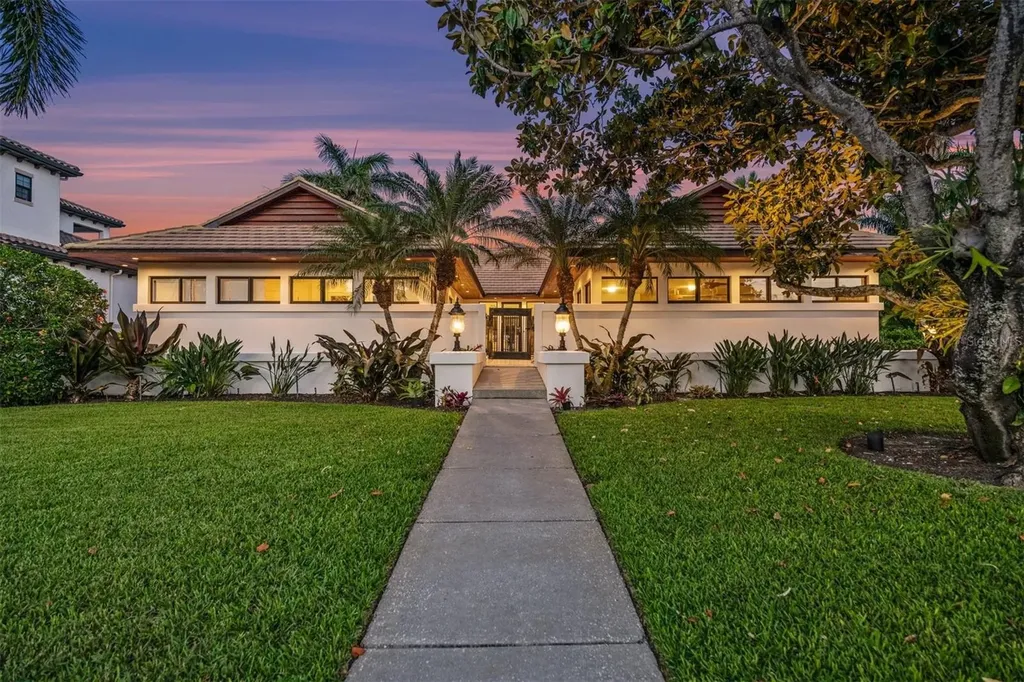 627 Owl Way Sarasota FL 34236