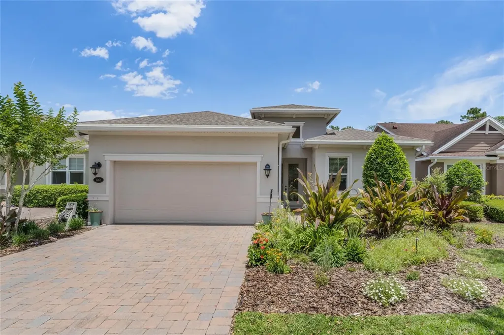 1367 Brayford Point Deland FL 32724