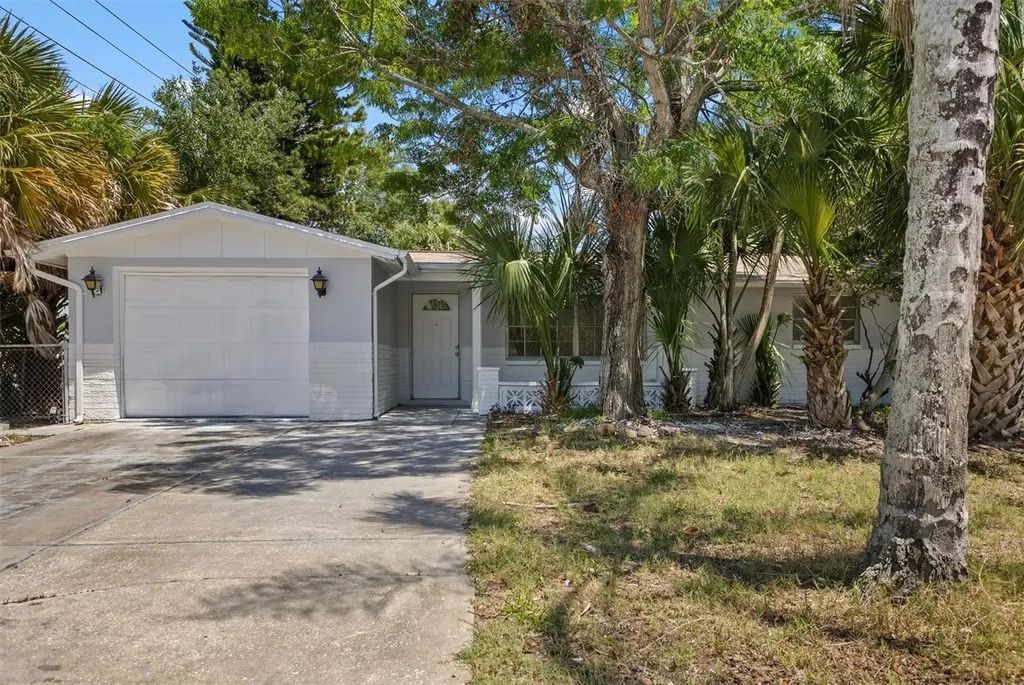 10940 Felsdale Avenue Port Richey FL 34668