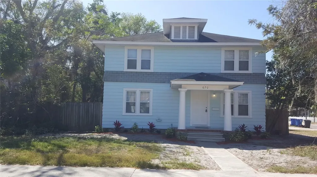 670 38th Avenue S St Petersburg FL 33705