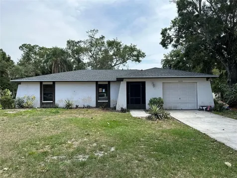 4259 Shady Oaks Court Sarasota FL 34233