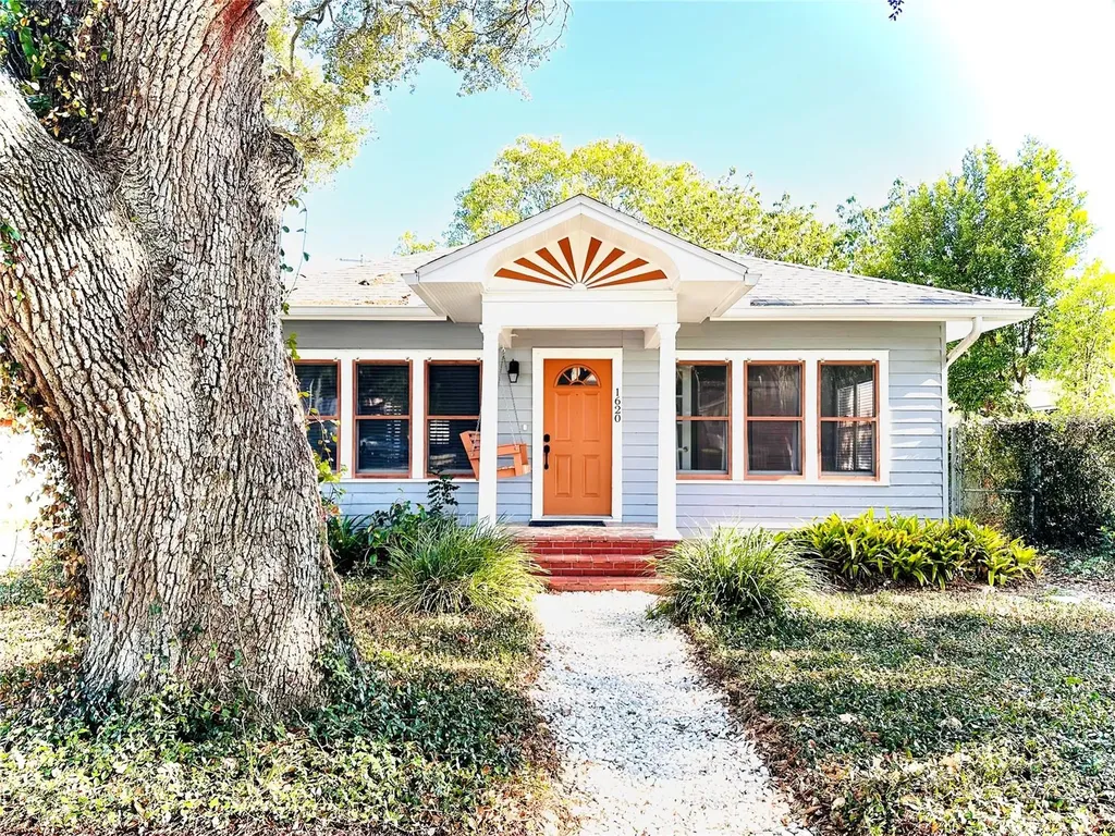 1620 21st Avenue N St Petersburg FL 33713