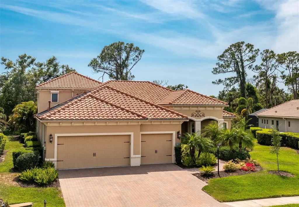27405 Hole In One Place Englewood FL 34223