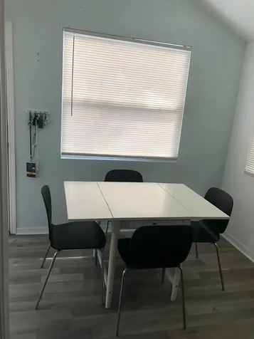 3614 W North B Street Tampa FL 33609