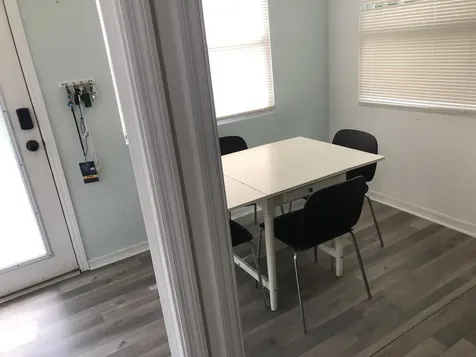 3614 W North B Street Tampa FL 33609