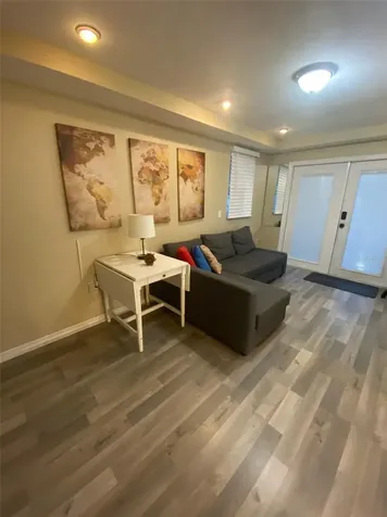 3614 W North B Street Tampa FL 33609