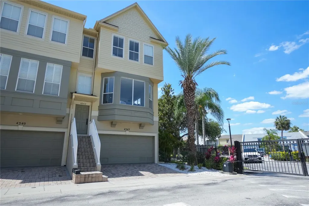 4342 Spinnaker Cove Lane Tampa FL 33615