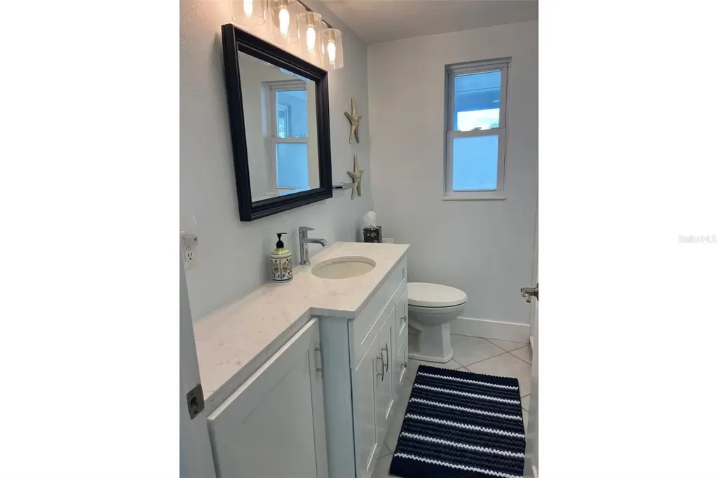 345 Avenida Leona Sarasota FL 34242