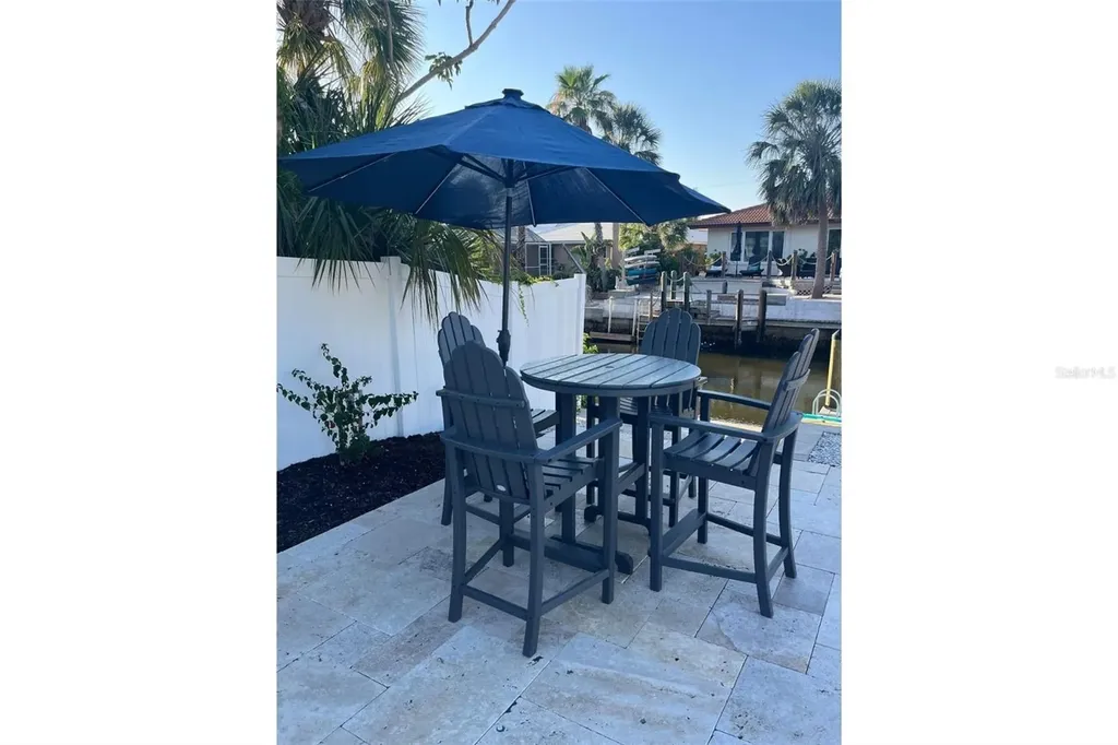 345 Avenida Leona Sarasota FL 34242