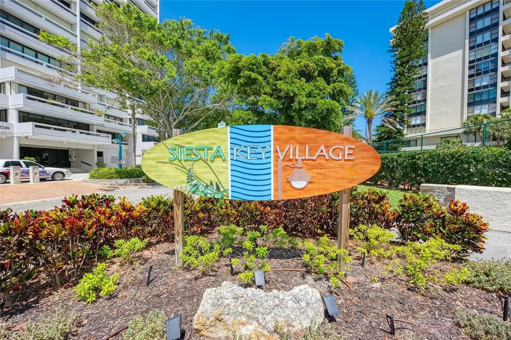 345 Avenida Leona Sarasota FL 34242
