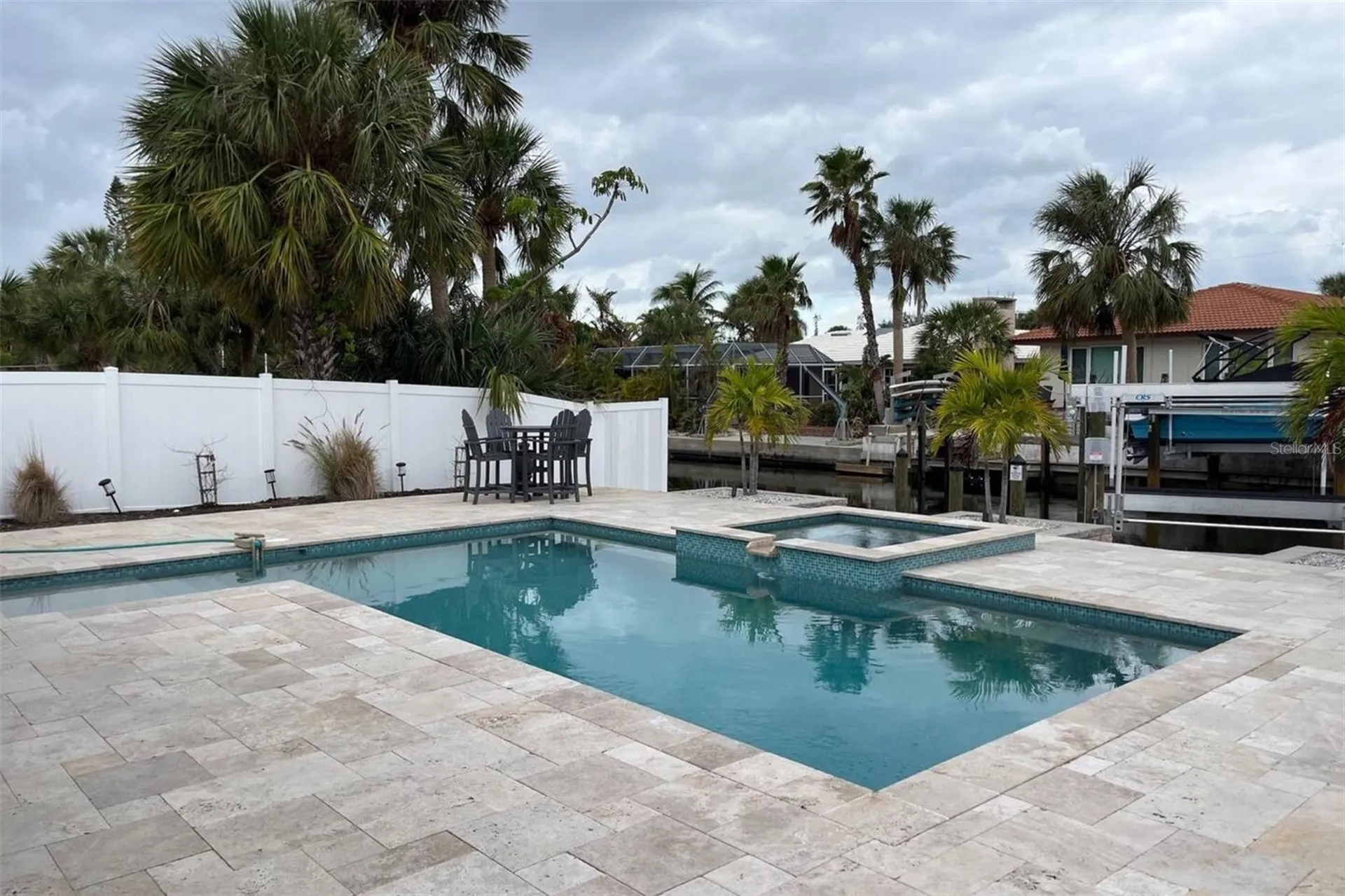 345 Avenida Leona Sarasota FL 34242
