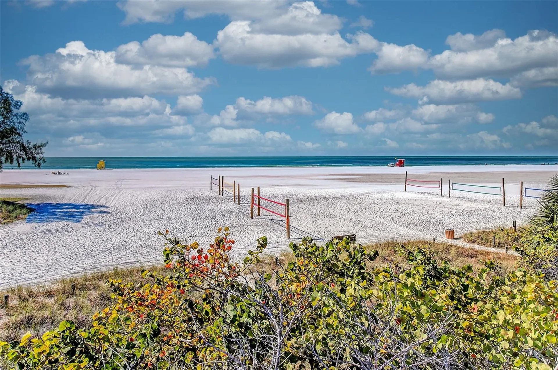 345 Avenida Leona Sarasota FL 34242