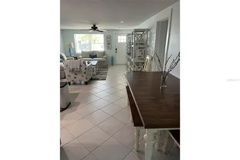 345 Avenida Leona Sarasota FL 34242