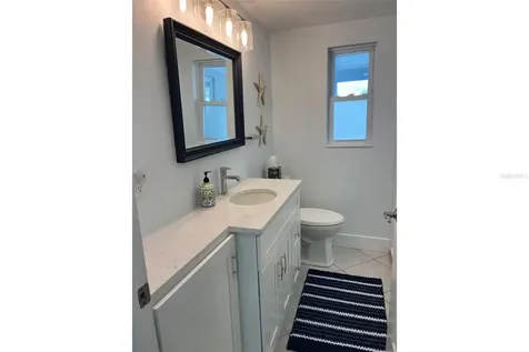 345 Avenida Leona Sarasota FL 34242
