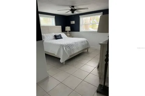 345 Avenida Leona Sarasota FL 34242