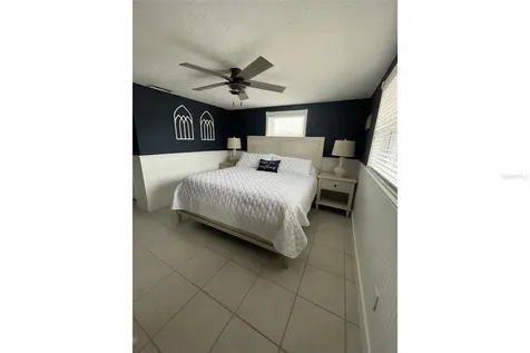 345 Avenida Leona Sarasota FL 34242
