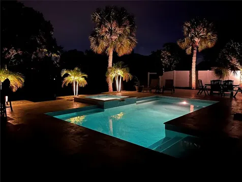 345 Avenida Leona Sarasota FL 34242