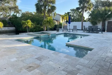 345 Avenida Leona Sarasota FL 34242