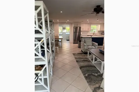 345 Avenida Leona Sarasota FL 34242