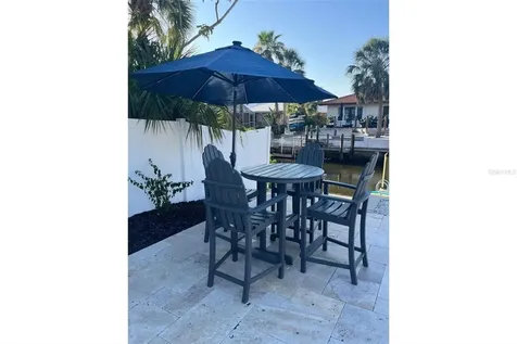 345 Avenida Leona Sarasota FL 34242